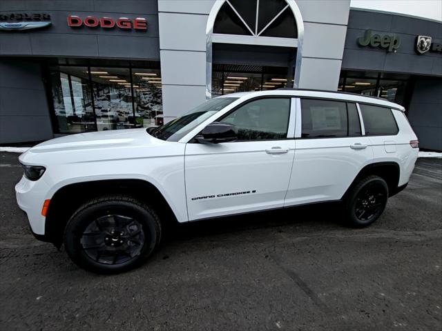 2025 Jeep Grand Cherokee GRAND CHEROKEE L ALTITUDE X 4X4