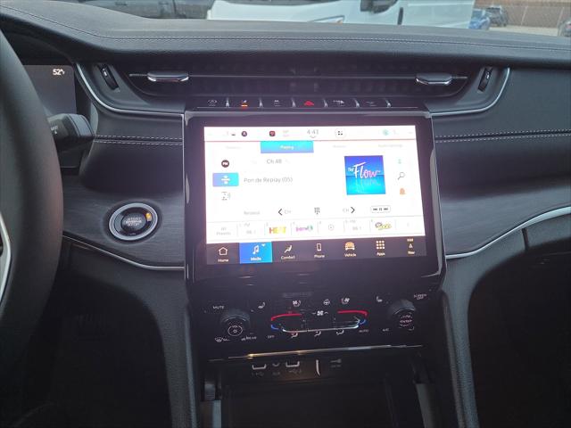 2025 Jeep Grand Cherokee Limited 4x2
