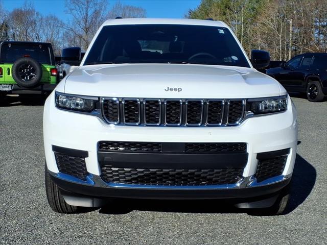 2025 Jeep Grand Cherokee GRAND CHEROKEE L LAREDO 4X4