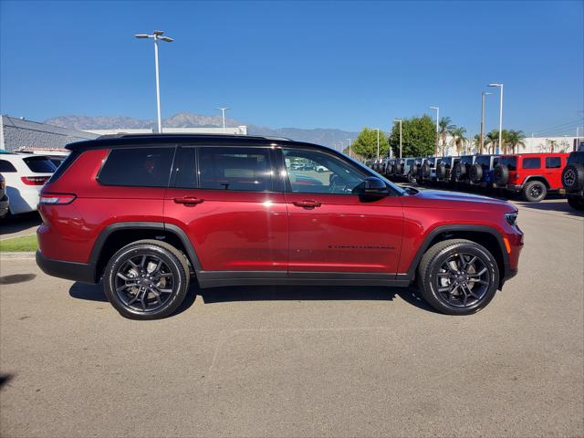 2025 Jeep Grand Cherokee GRAND CHEROKEE L LIMITED 4X4