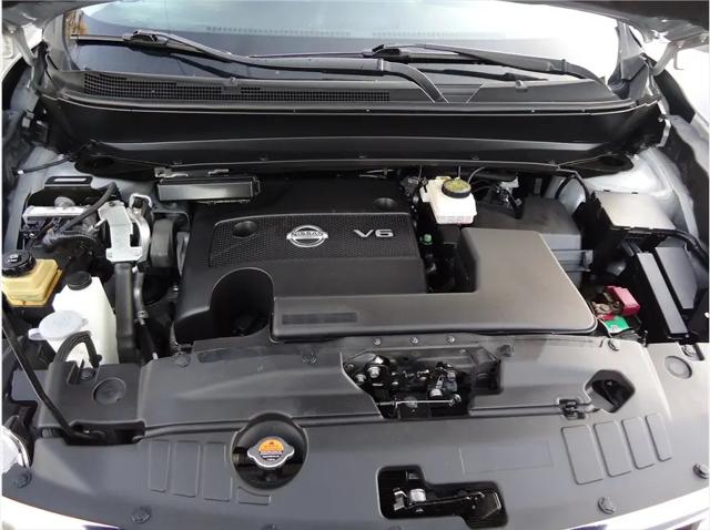 2013 Nissan Pathfinder SV