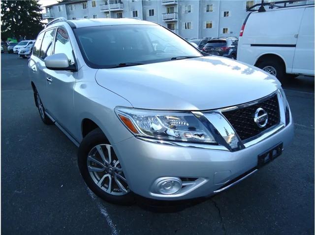 2013 Nissan Pathfinder SV