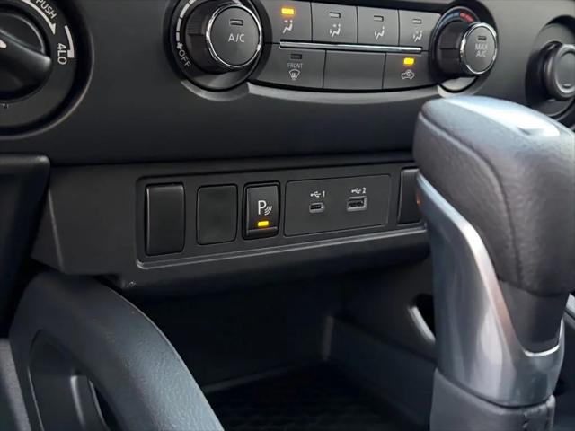 2026 Nissan Frontier Crew Cab SV 4x4