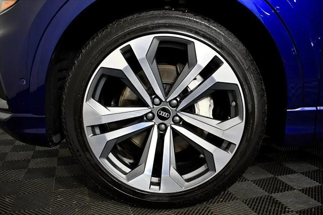 2021 Audi Q8 Prestige 55 TFSI quattro Tiptronic