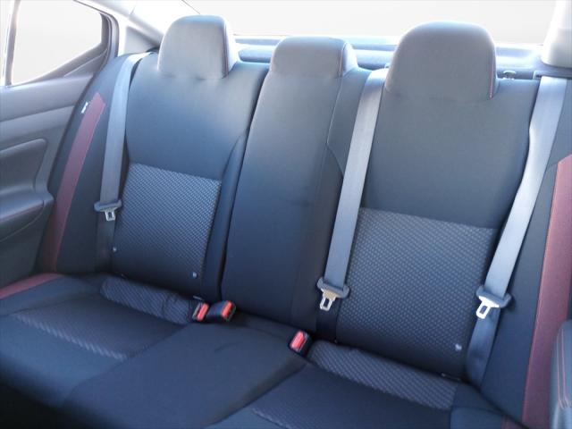 2025 Nissan Versa 1.6 SR