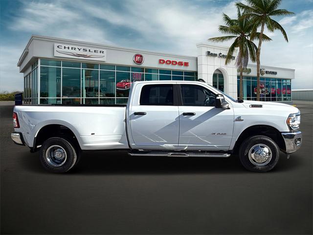 2024 RAM 3500 Big Horn Crew Cab 4x4 8 Box