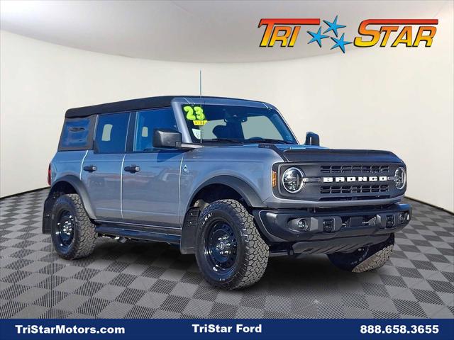 2023 Ford Bronco Black Diamond 2023 Ford Bronco Black Diamond