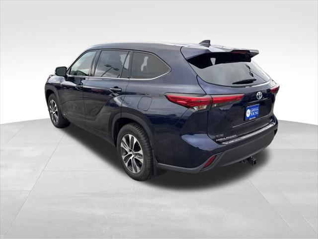 2022 Toyota Highlander Hybrid XLE