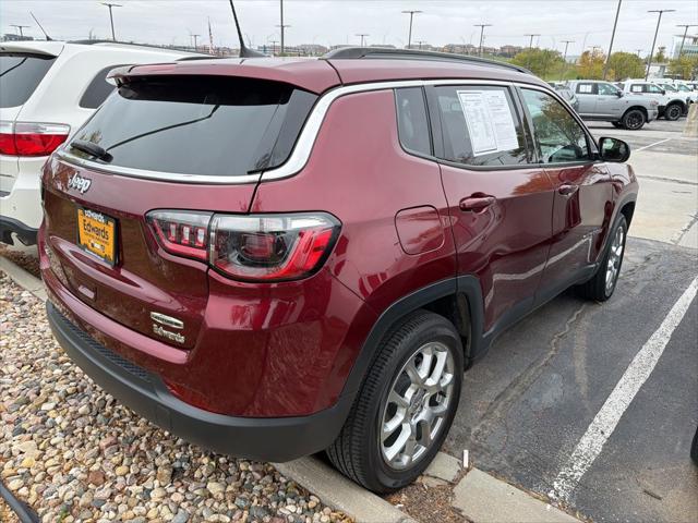 2022 Jeep Compass Latitude Lux 4x4 2022 Jeep Compass Latitude Lux 4x4
