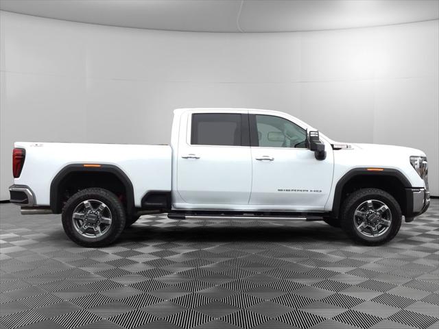 2026 GMC Sierra 3500HD Crew Cab, Long Bed, SLT Dual Rear Wheel, 4WD