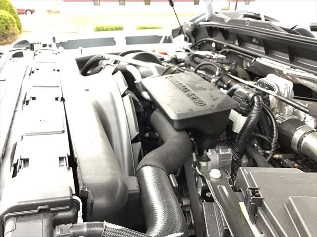 2026 GMC Sierra 3500HD Crew Cab, Long Bed, SLT Dual Rear Wheel, 4WD