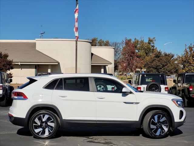 2024 Volkswagen Atlas Cross Sport 2.0T SE w/Technology 2024 Volkswagen Atlas Cross Sport 2.0T SE w/Technology