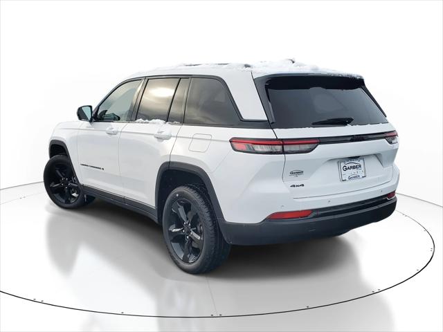 2023 Jeep Grand Cherokee Altitude 4x4 2023 Jeep Grand Cherokee Altitude 4x4