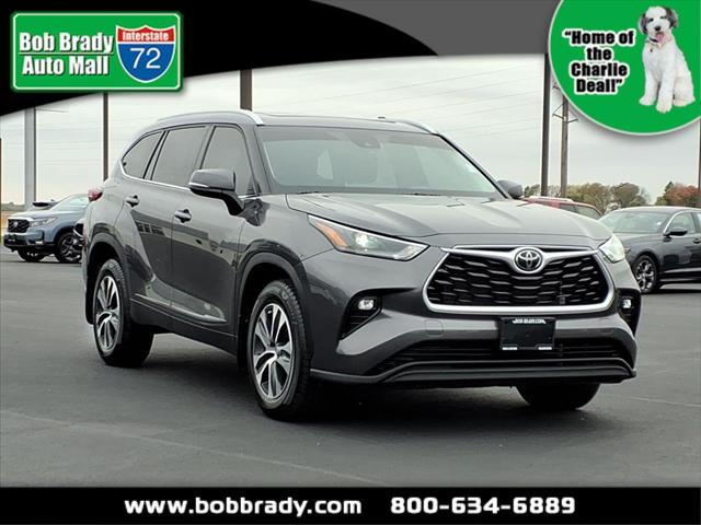 2022 Toyota Highlander XLE 2022 Toyota Highlander XLE