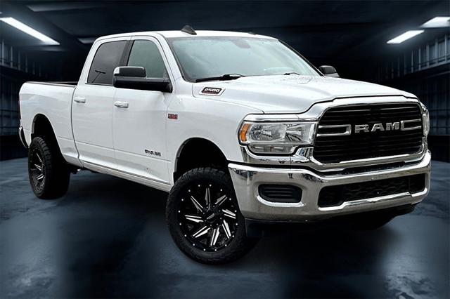 2021 RAM 2500 Big Horn Crew Cab 4x4 64 Box 2021 RAM 2500 Big Horn Crew Cab 4x4 64 Box