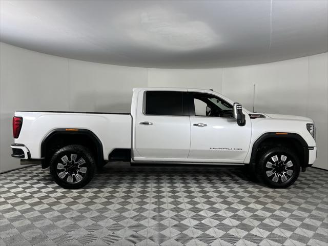 2024 GMC Sierra 2500HD 4WD Crew Cab Standard Bed Denali 2024 GMC Sierra 2500HD 4WD Crew Cab Standard Bed Denali