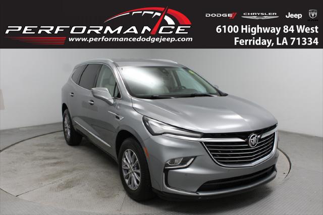 2023 Buick Enclave Essence FWD 2023 Buick Enclave Essence FWD