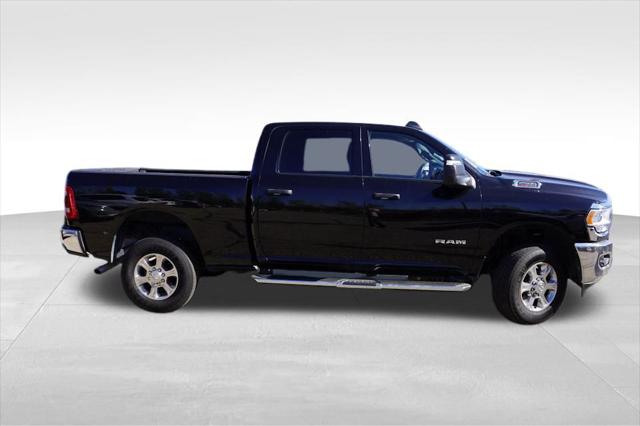 2024 RAM 2500 Big Horn Crew Cab 4x4 64 Box 2024 RAM 2500 Big Horn Crew Cab 4x4 64 Box