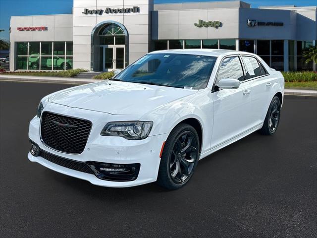 2021 Chrysler 300 300S 2021 Chrysler 300 300S