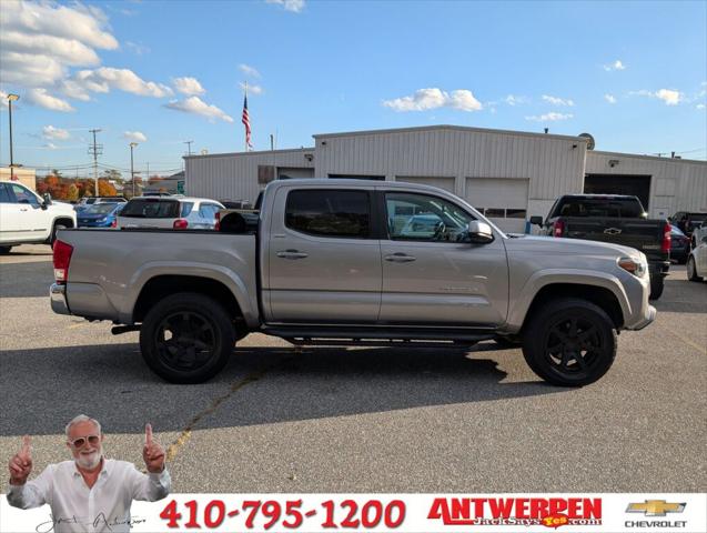 2017 Toyota Tacoma SR5 V6 2017 Toyota Tacoma SR5 V6