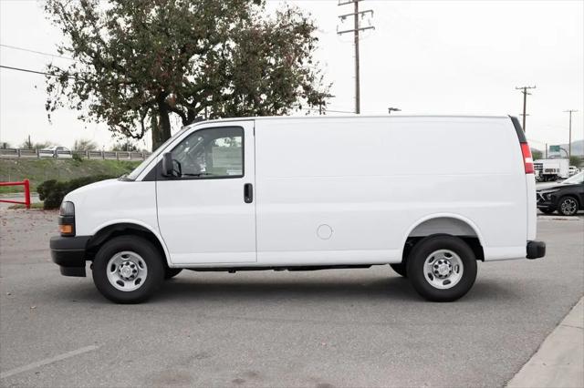2025 Chevrolet Express Cargo Van RWD 2500 Regular Wheelbase WT