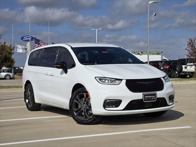 2026 Chrysler Pacifica PACIFICA SELECT AWD 2026 Chrysler Pacifica PACIFICA SELECT AWD