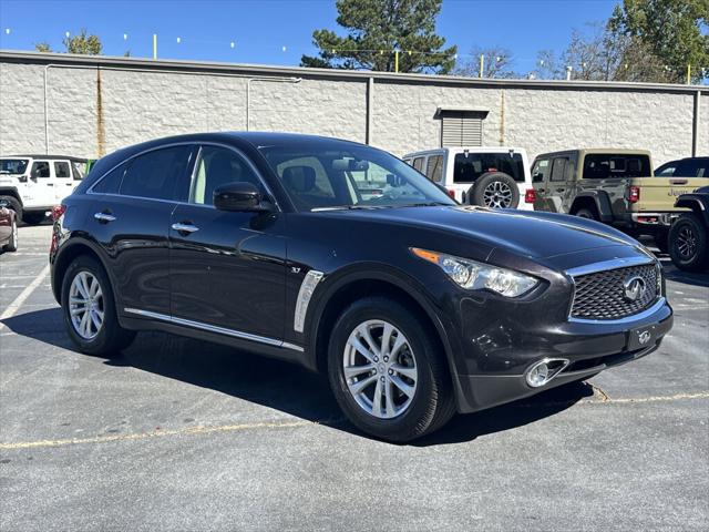 2017 INFINITI QX70 AWD 2017 INFINITI QX70 AWD