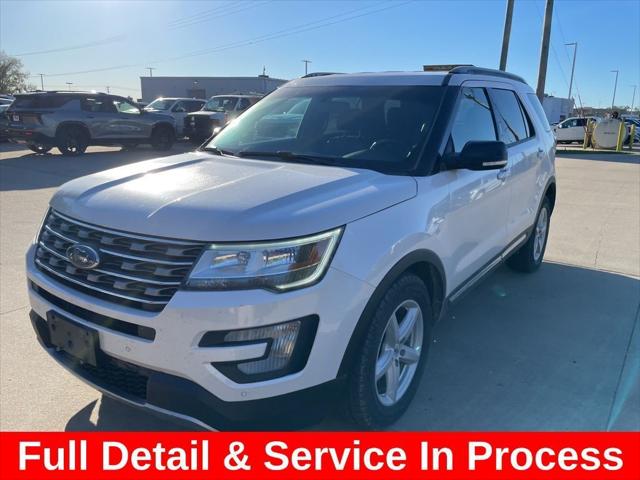 2016 Ford Explorer XLT 2016 Ford Explorer XLT