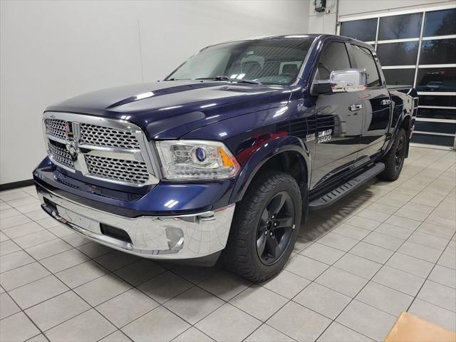 2018 RAM 1500 Laramie Crew Cab 4x4 57 Box 2018 RAM 1500 Laramie Crew Cab 4x4 57 Box