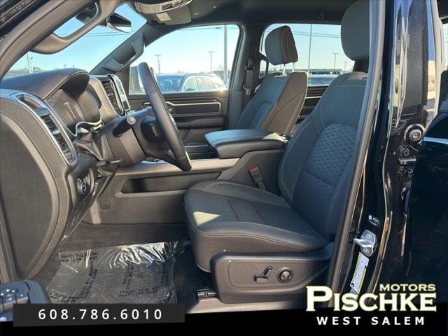 2025 RAM 1500 Big Horn Crew Cab 4x4 57 Box 2025 RAM 1500 Big Horn Crew Cab 4x4 57 Box