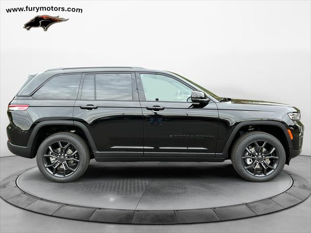 2025 Jeep Grand Cherokee GRAND CHEROKEE LIMITED 4X4 2025 Jeep Grand Cherokee GRAND CHEROKEE LIMITED 4X4