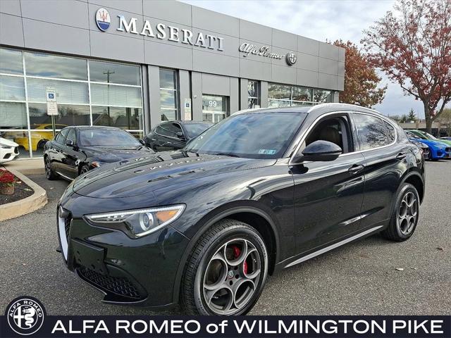 2018 Alfa Romeo Stelvio Ti AWD 2018 Alfa Romeo Stelvio Ti AWD