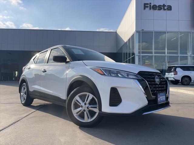2025 Nissan Kicks Play S 2025 Nissan Kicks Play S