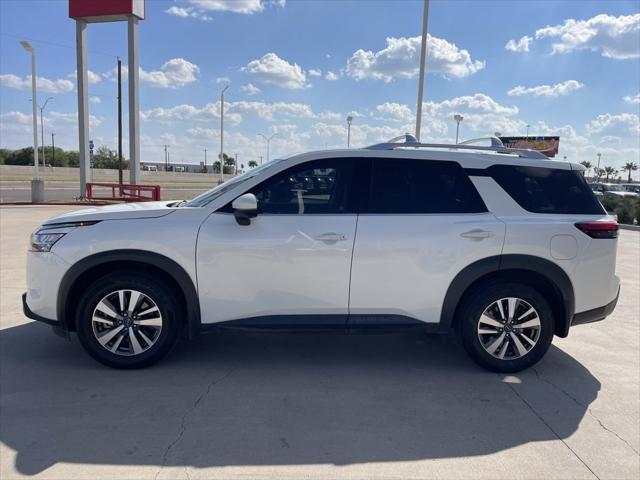 2023 Nissan Pathfinder SL FWD