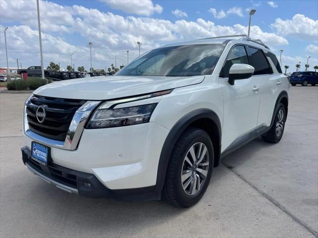 2023 Nissan Pathfinder SL FWD