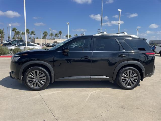 2022 Nissan Pathfinder SL 2WD 2022 Nissan Pathfinder SL 2WD