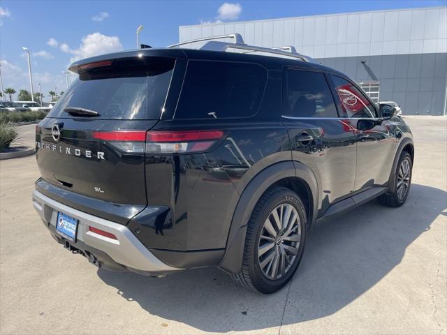 2022 Nissan Pathfinder SL 2WD