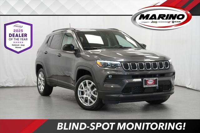 2023 Jeep Compass Latitude Lux FWD 2023 Jeep Compass Latitude Lux FWD