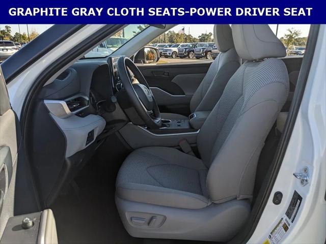 2024 Toyota Highlander LE 2024 Toyota Highlander LE