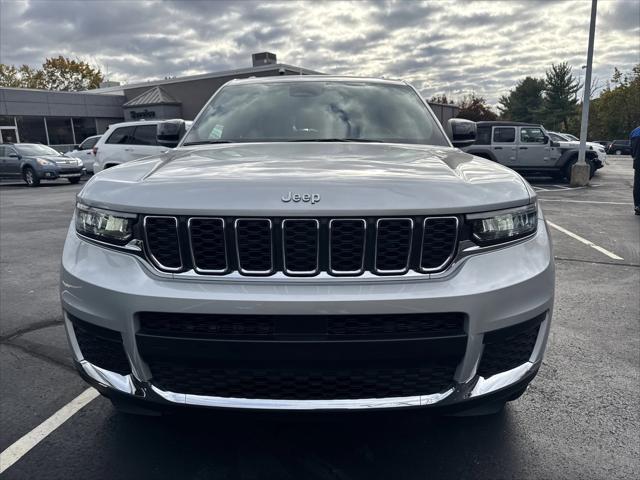 2024 Jeep Grand Cherokee L Laredo X 4x4 2024 Jeep Grand Cherokee L Laredo X 4x4