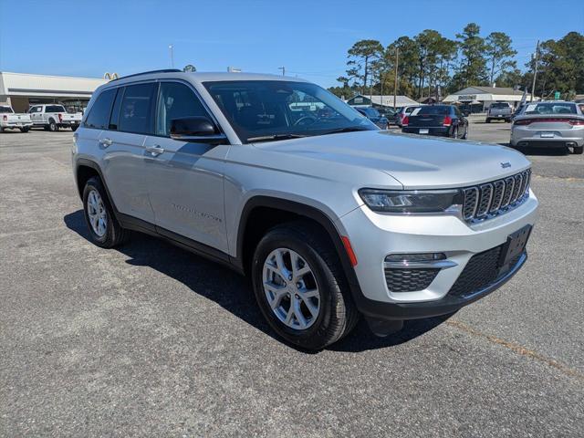2023 Jeep Grand Cherokee Limited 4x4 2023 Jeep Grand Cherokee Limited 4x4