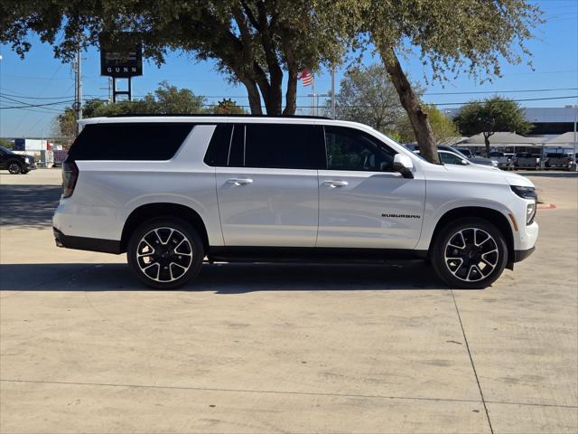 2025 Chevrolet Suburban 4WD RST