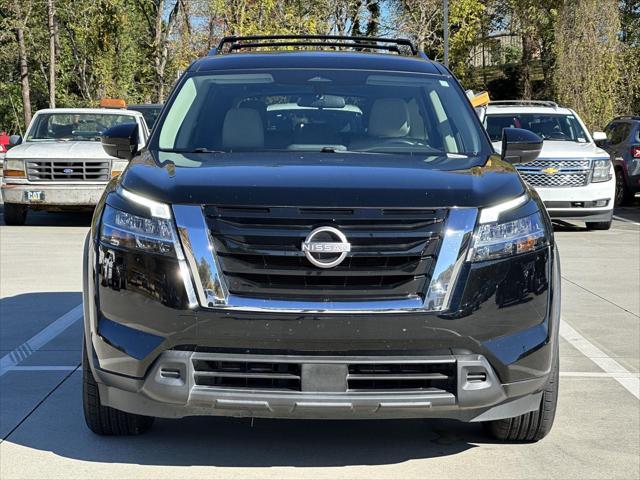 2022 Nissan Pathfinder SV 2WD 2022 Nissan Pathfinder SV 2WD