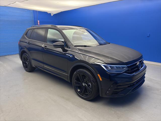 2024 Volkswagen Tiguan 2.0T SE R-Line Black
