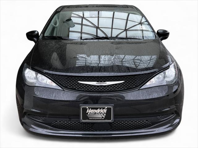 2023 Chrysler Voyager LX 2023 Chrysler Voyager LX