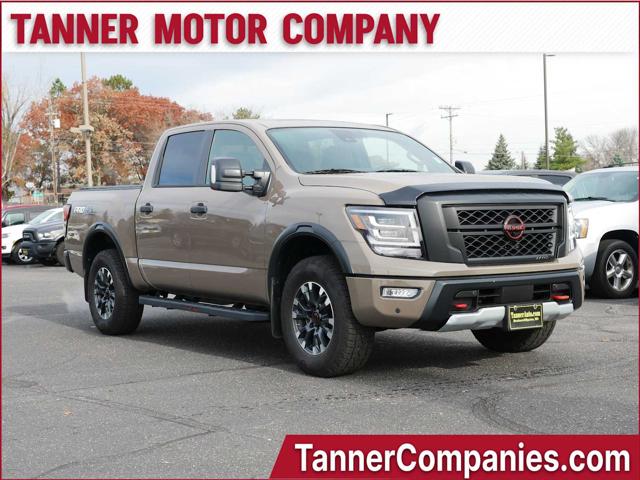 2024 Nissan TITAN Crew Cab PRO-4X 4x4 2024 Nissan TITAN Crew Cab PRO-4X 4x4