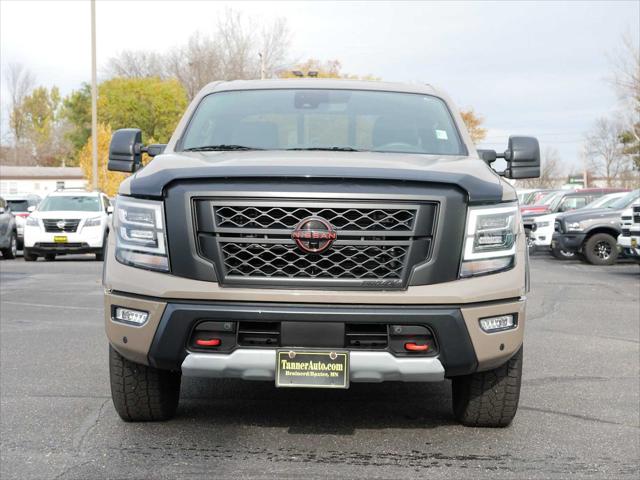 2024 Nissan TITAN Crew Cab PRO-4X 4x4 2024 Nissan TITAN Crew Cab PRO-4X 4x4
