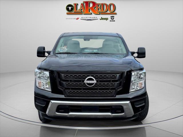 2024 Nissan TITAN Crew Cab SV 4x4 2024 Nissan TITAN Crew Cab SV 4x4