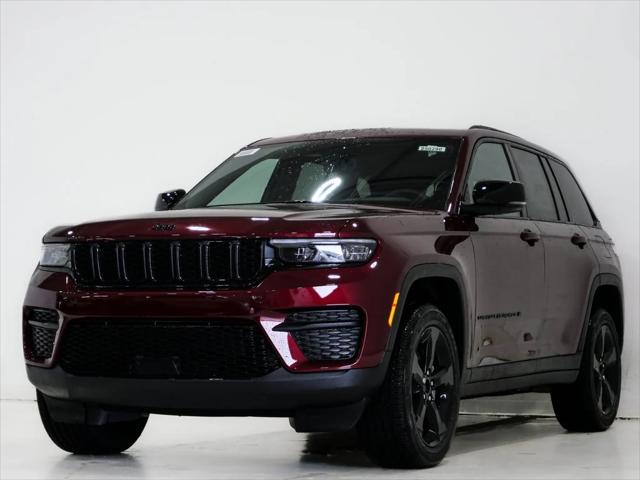 2025 Jeep Grand Cherokee Altitude X 4x4
