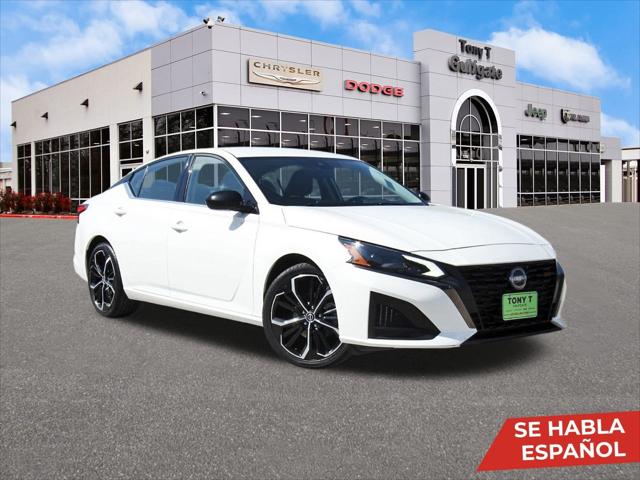 2023 Nissan Altima SR FWD